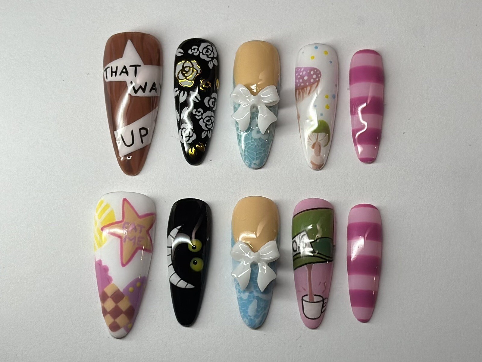 Alice In Wonderland Press On Nails