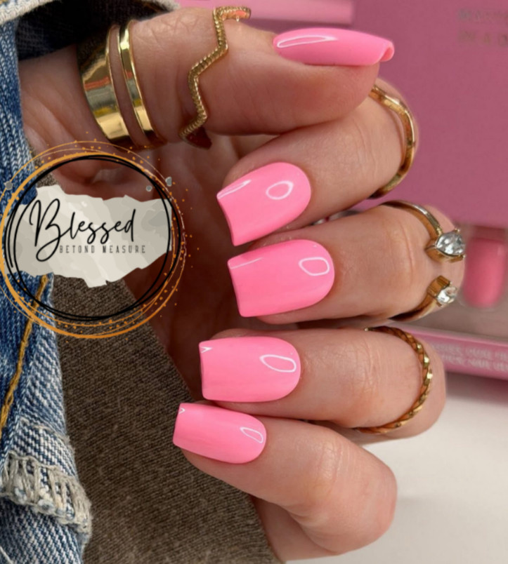 Red Aspen Press On Nails- Blush and Bubbly, Bibiana-Short Coffin Pink