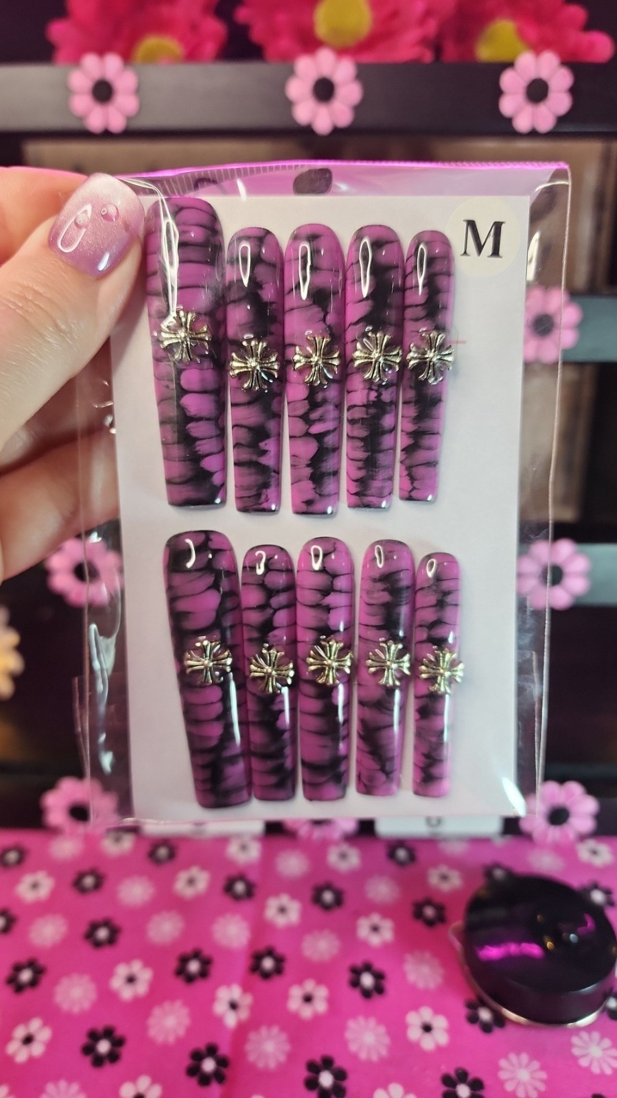Medium Size Super Long Pink Wild Cross Square Press-on Nail Set
