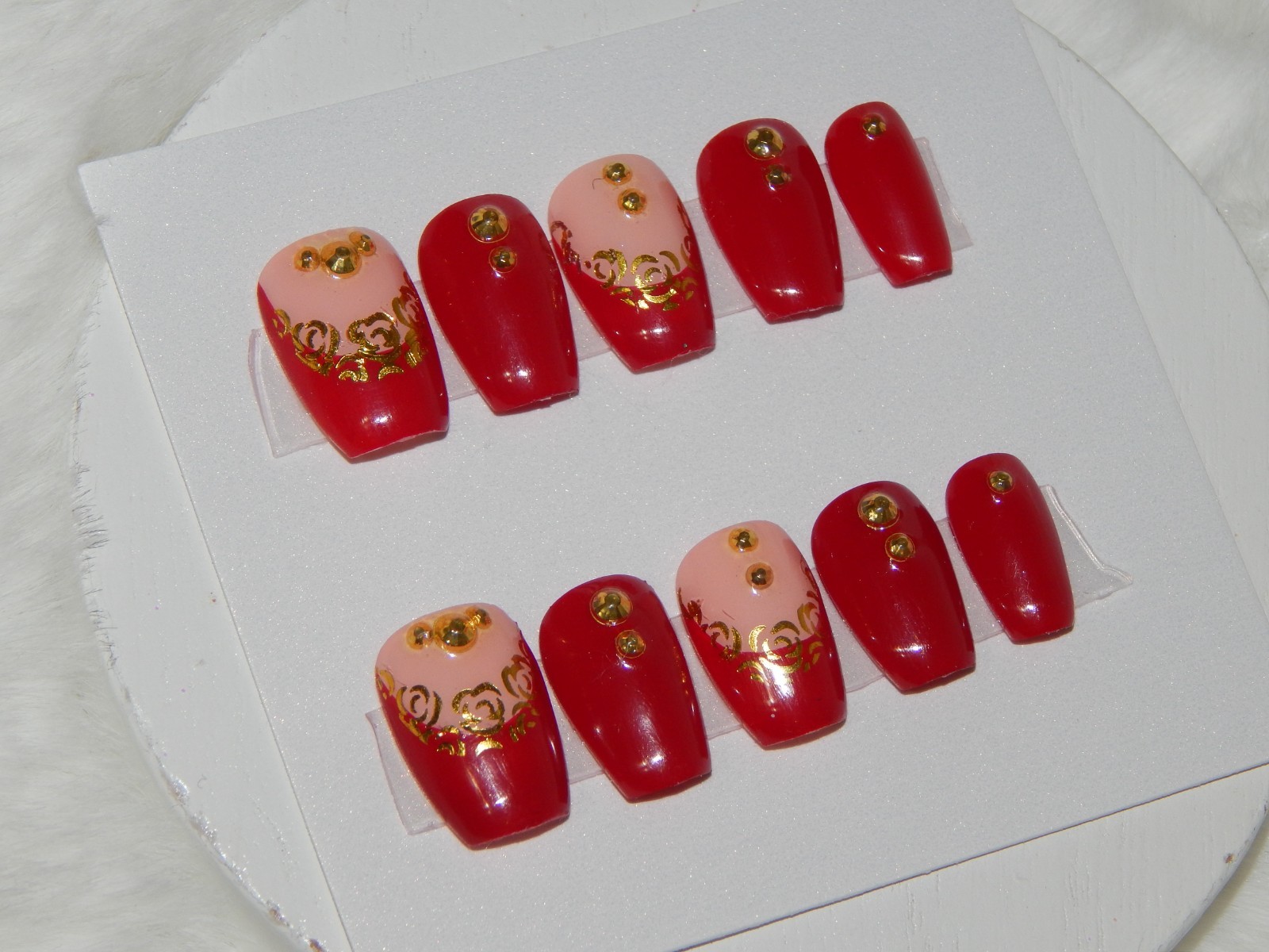 Luxury Handmade Press-On Nails I Reusable I Gold Roses & A Hint I Coffin l Short