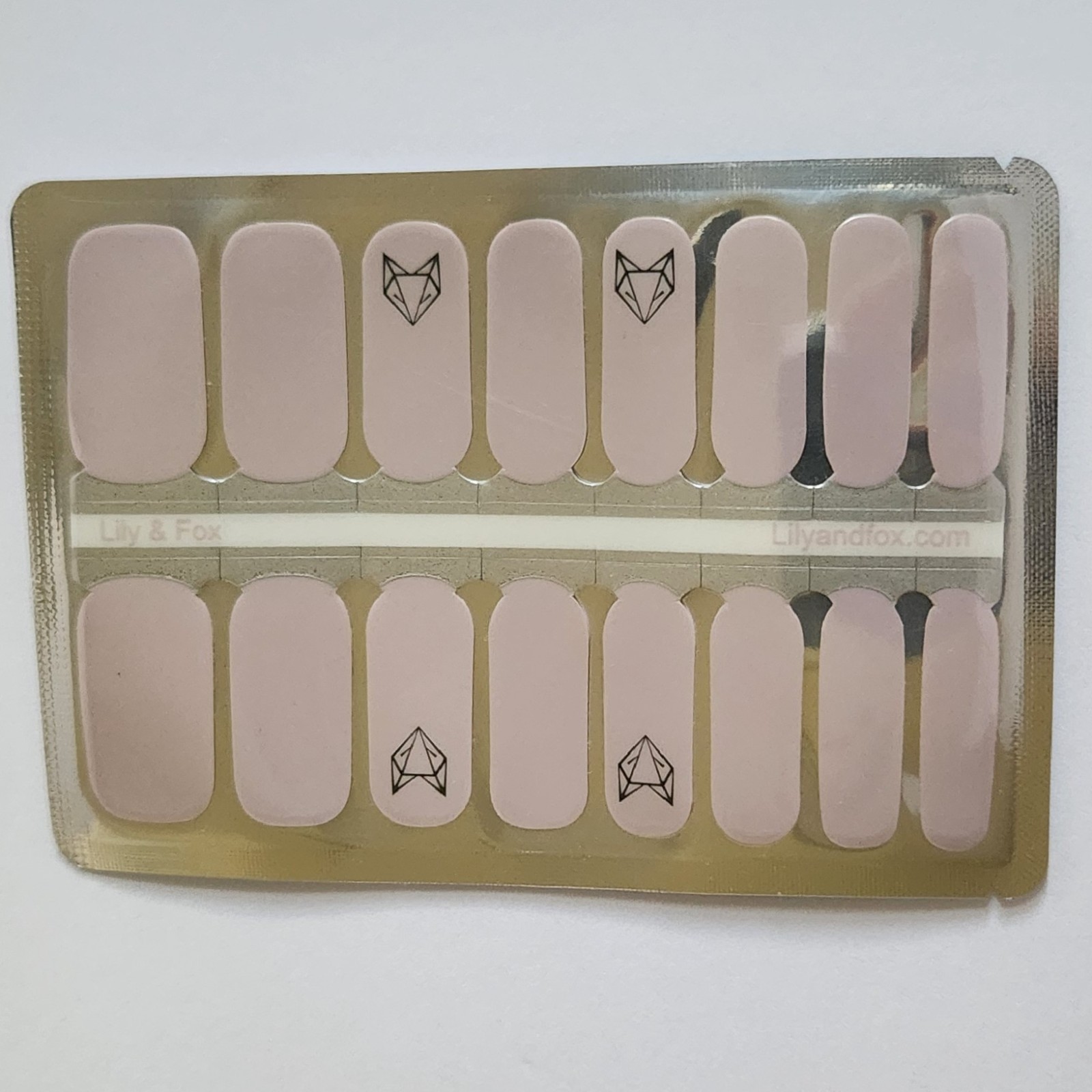 Lily and Fox Simply Fox-Tastic Nude Fox Accent Minimalist Nail Wraps New
