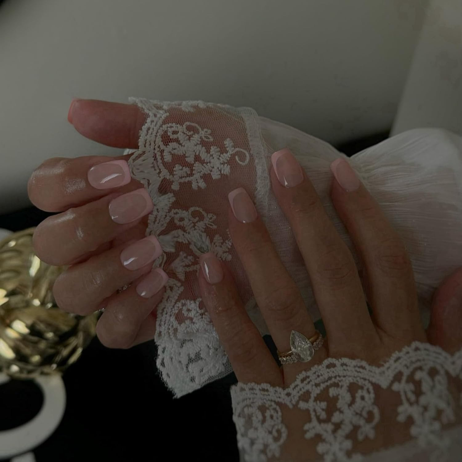 Versatile 30PCS Light Pink French Tip Press On Nails – Perfect for Any Occasion