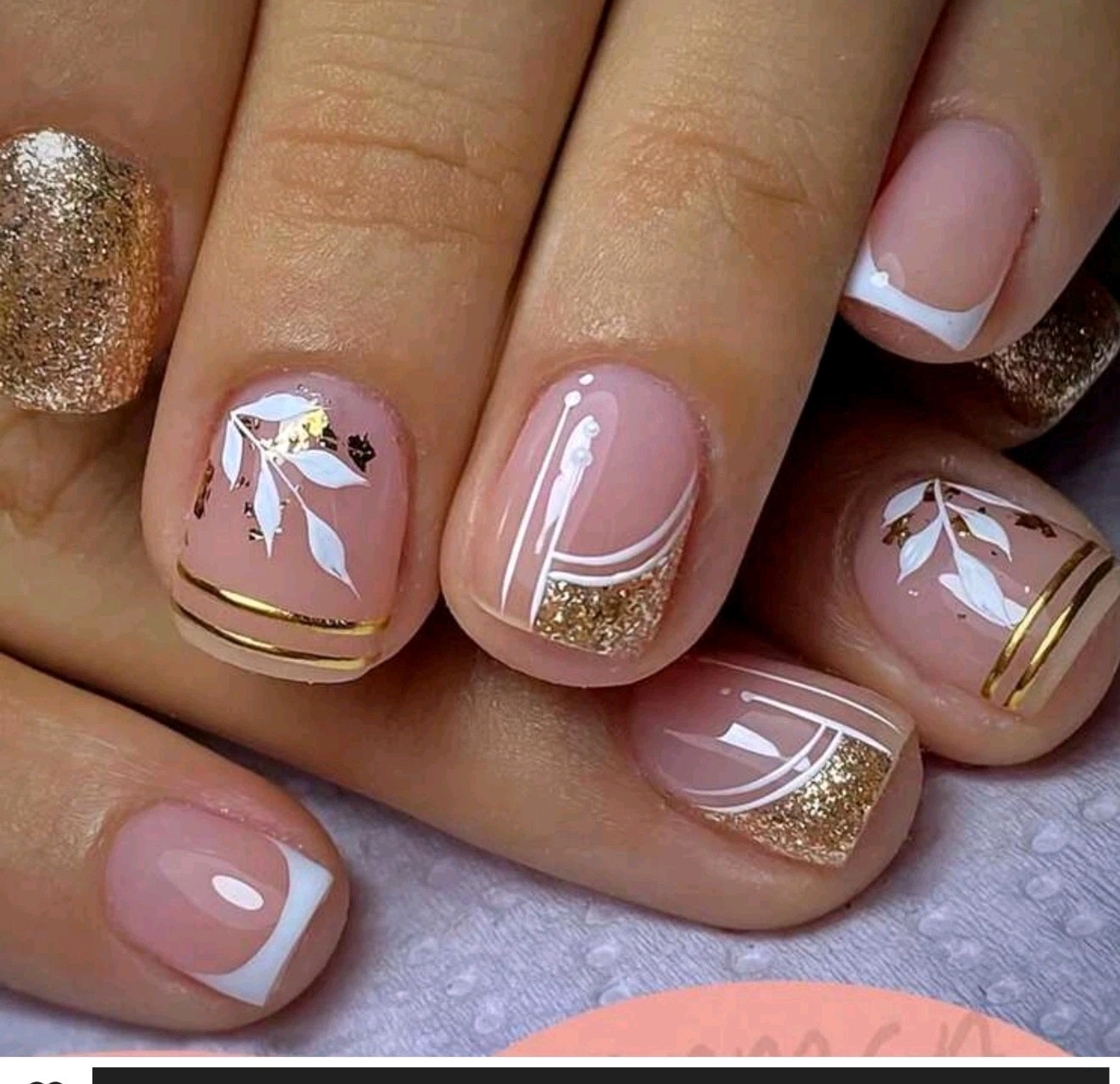 Little Romance 24 Pieces Of Short Square Nails French White Edge Nail Set