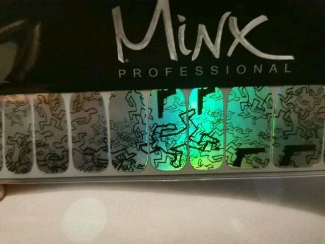 Guns & Dead People MINX PROFESSIONAL NAIL WRAPS NEW SALON QUALITY