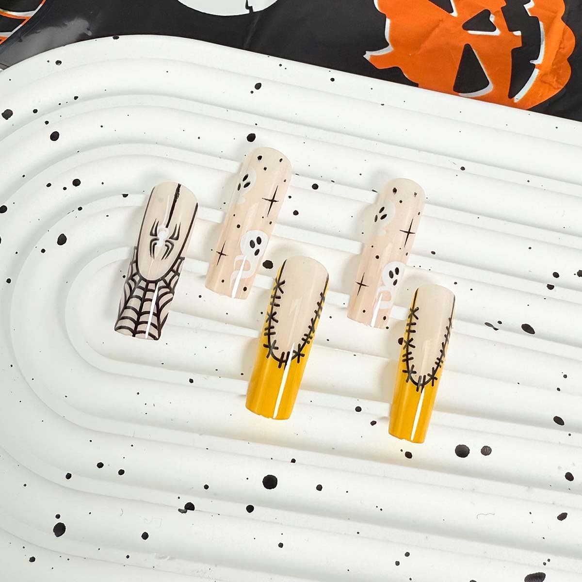 24Pcs Halloween French Tip Press on Nails Long Coffin Fake Nails With Design …