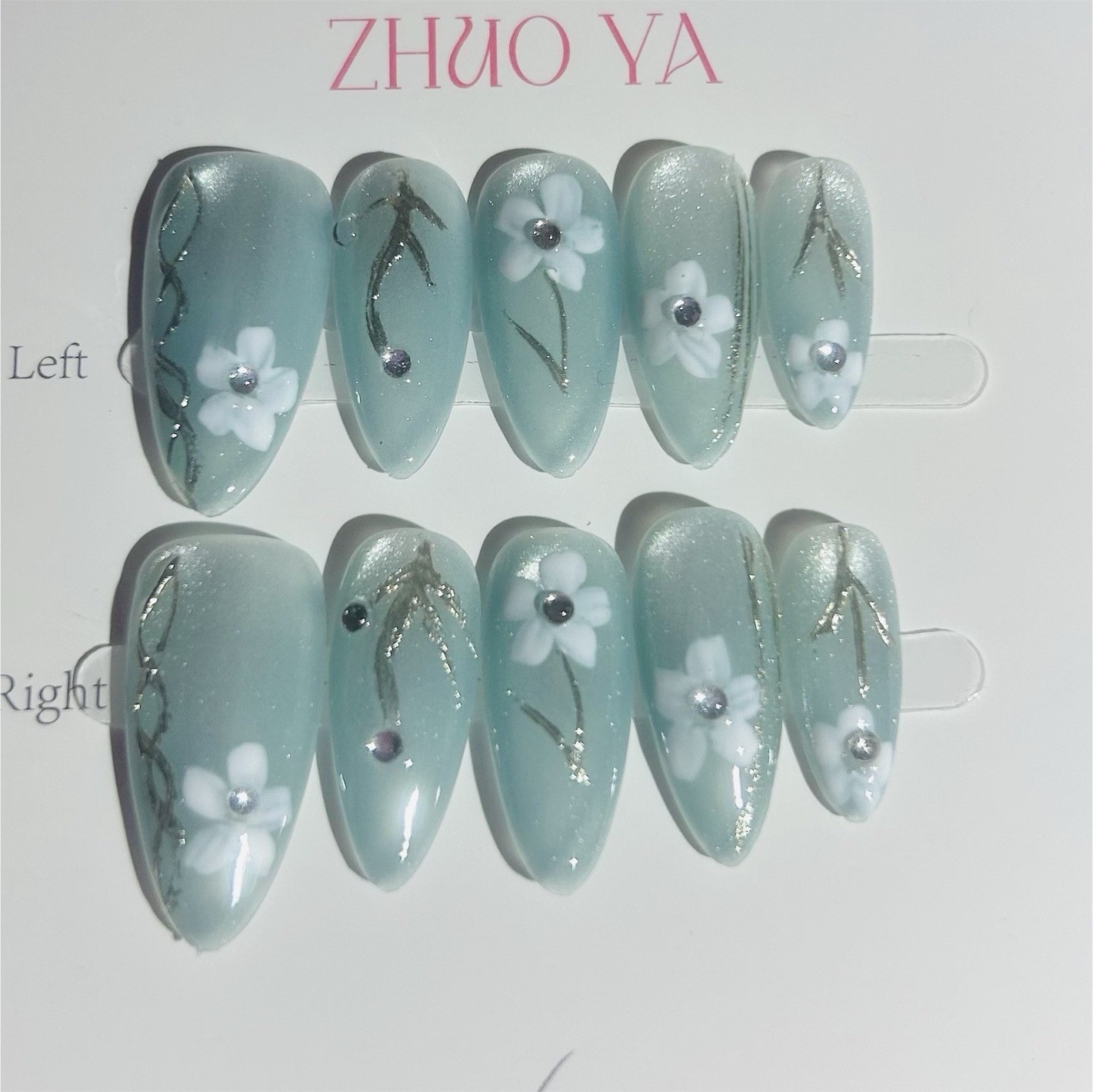 ZHUO YA Shiny 3D Blue Floral Press-On Nails Almond Small Pre-Designed