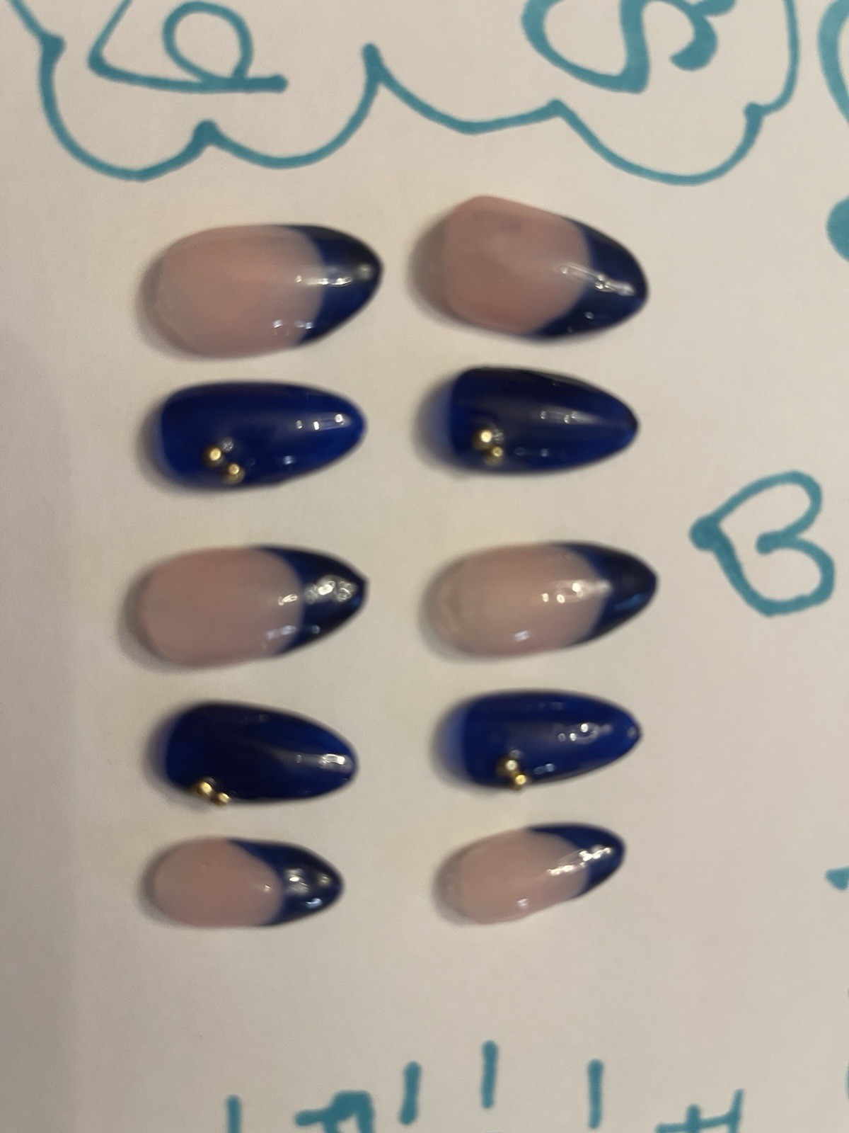 Ocean Almond Press-On Nails Medium Blue/Nude Shiny, Glue Included