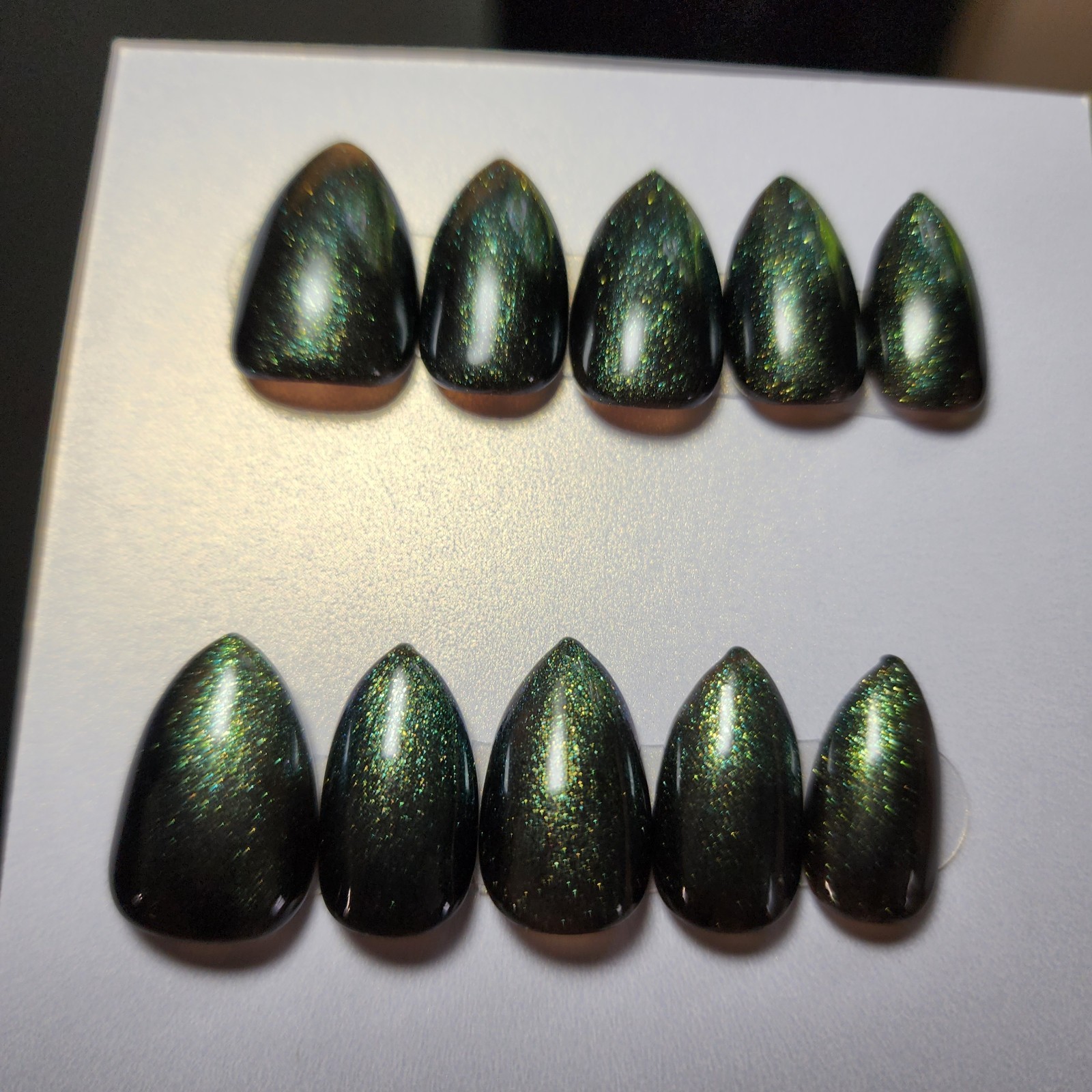 Handmade Reusable Short Stiletto Goth Green And Black Ombre Press On Nails
