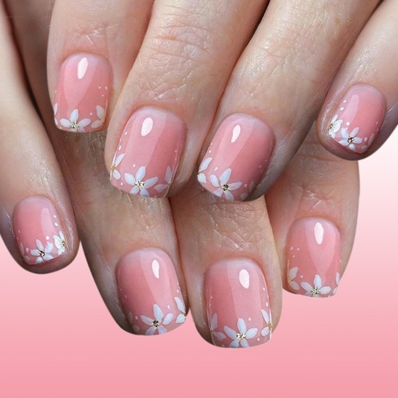 Short Square Artificial Nail 24Pcs Sparkling Floral Design Plastic Material