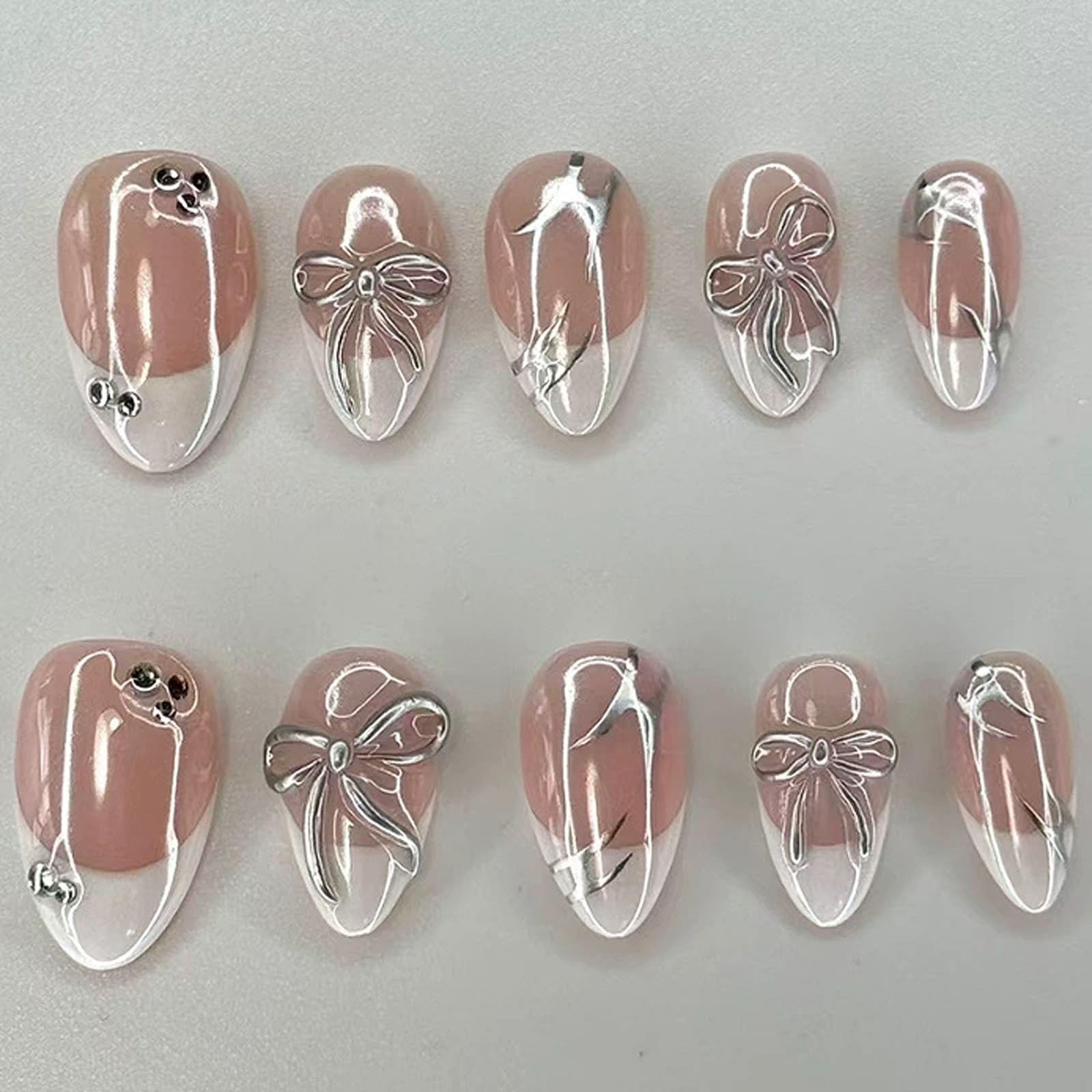 24Pcs White French Tip Press on Nails Almond Short Fake Nails with 3D Silver …