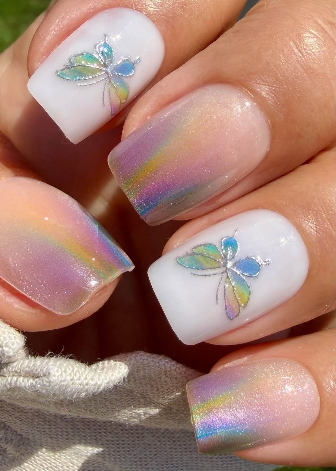 Red Aspen Reusable Nail Dashes, Pop On Short Coffinger, Fluttering Fields, Fern