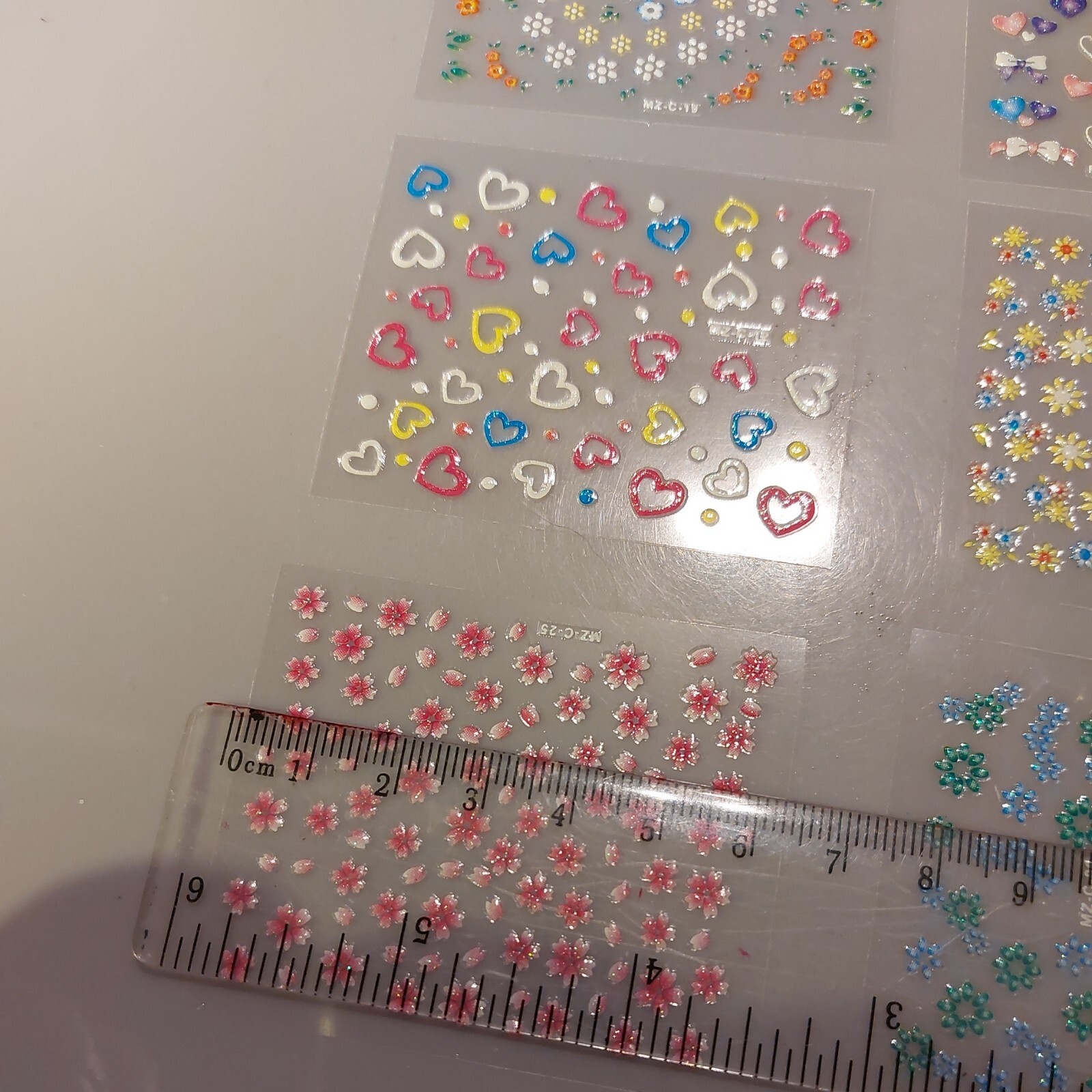 6 X Small Sheets Of Colour Nail Art Stickers (Dn370) New