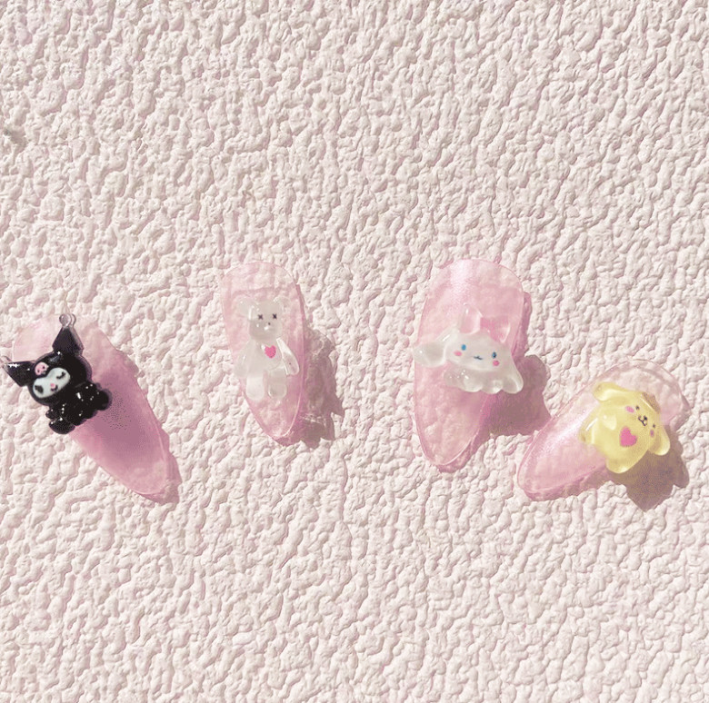 Resin Bunny Puppy Bow Hello Kitty Flatback Nail Art 2Pcs Manicure Decors NS31