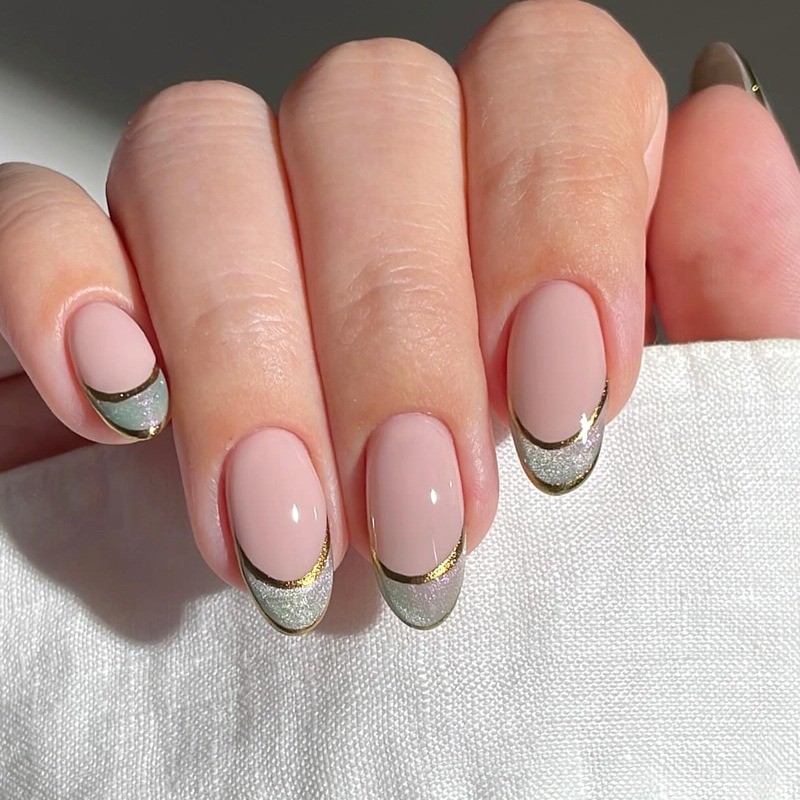 48pcs-Elegant Nude Nails, Almond with Silver Glitter French Tips and Gold Line