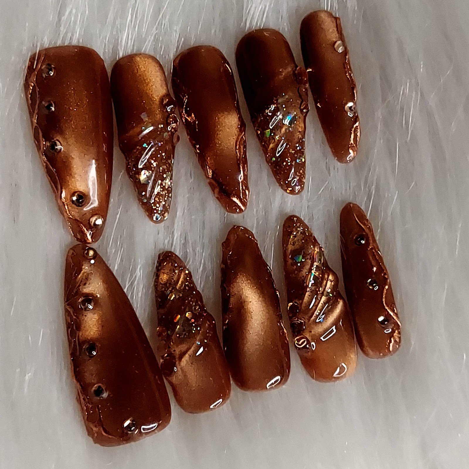Brown Cat Eye Nails, Gold Chrome Nails