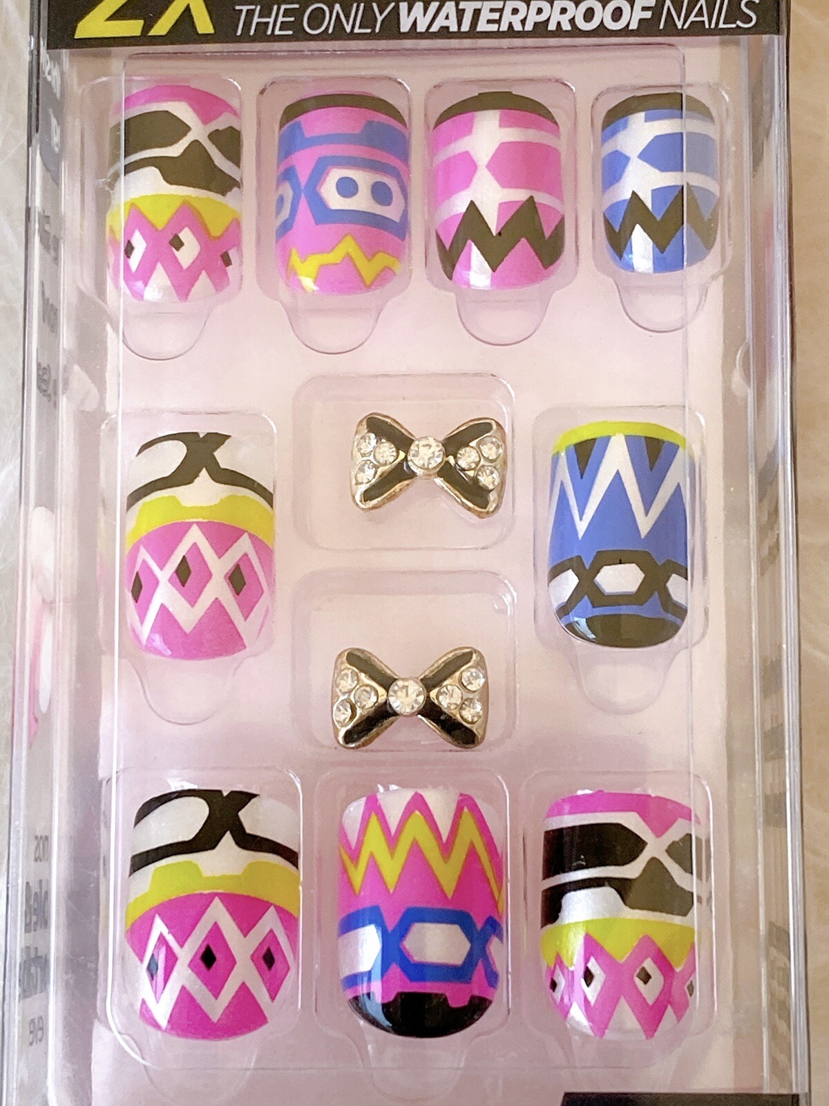 Impress Press On Nails Tribal Print Colorful Charms
