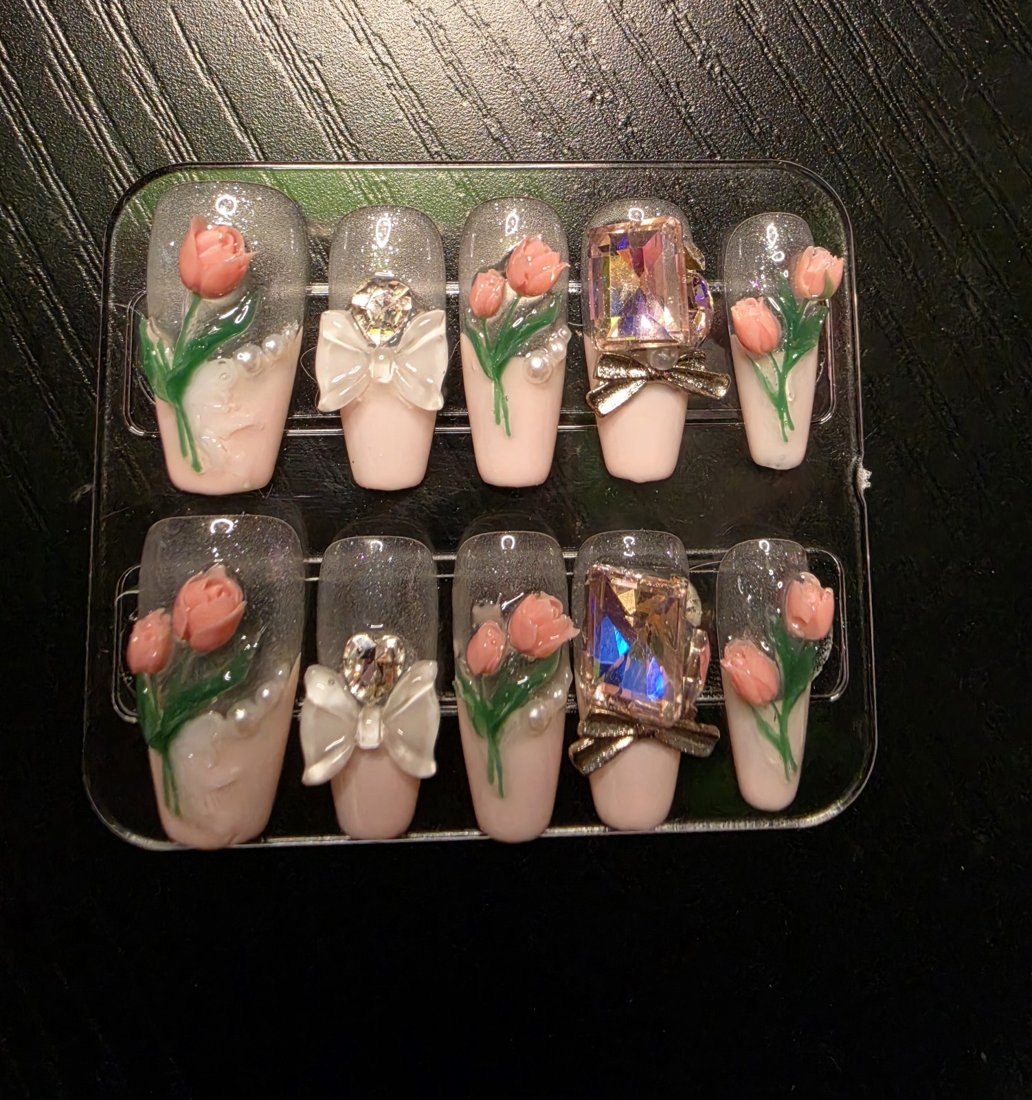 Handmade Press-On Nails: Size Medium