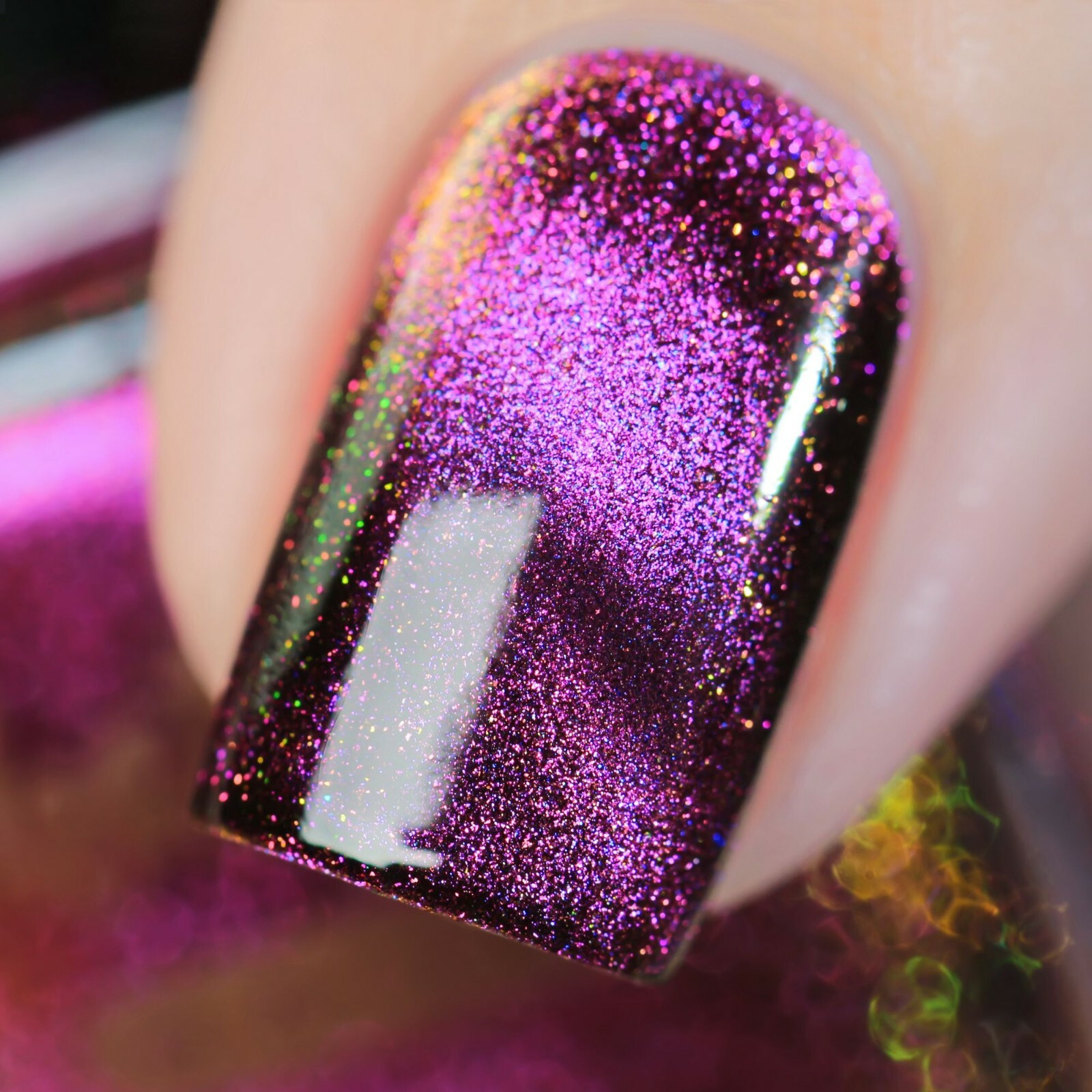 Whats Up Nails – Horsehead Nebula Regular Polish (Purple Duochrome Magnetic)