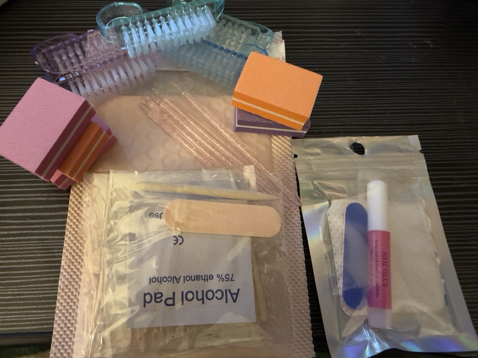Lot Of 10 Mixed Size Press On Nails | With Accessories | Nail Destash