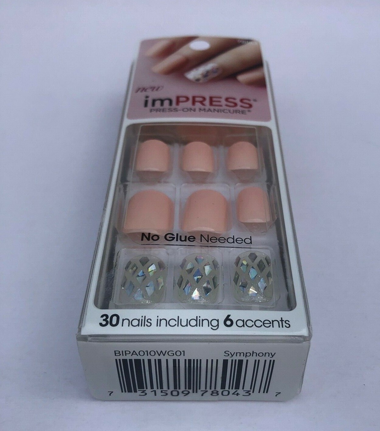 Impress neutral peach pink with silver diamond hologram accent nails