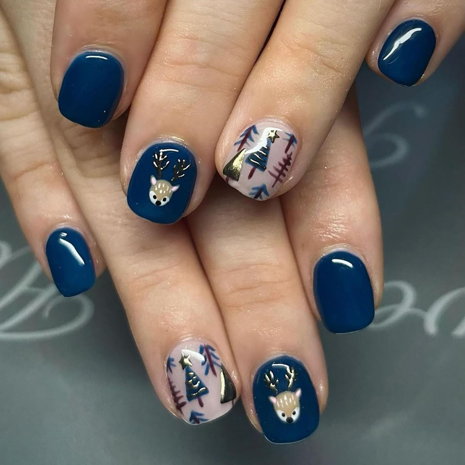 CHAONENG Milu Deer Christmas Press On Nails Short Square Blue 24Pcs