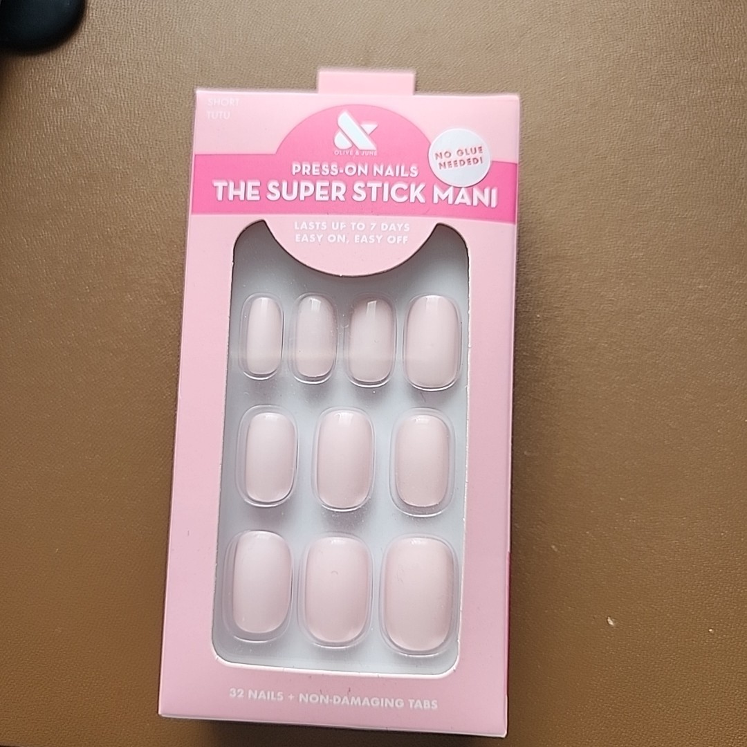 Olive & June Super Stick Mani Squoval Short Press-On Tabs, Tutu, 32 Pieces