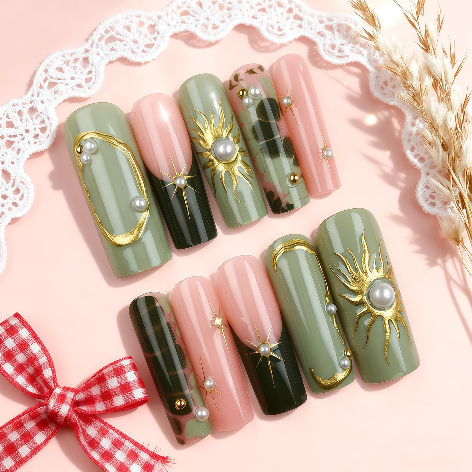 24Pcs Green Press on Nails Long Square Fake Nails with Gold Sun Starburst Lines