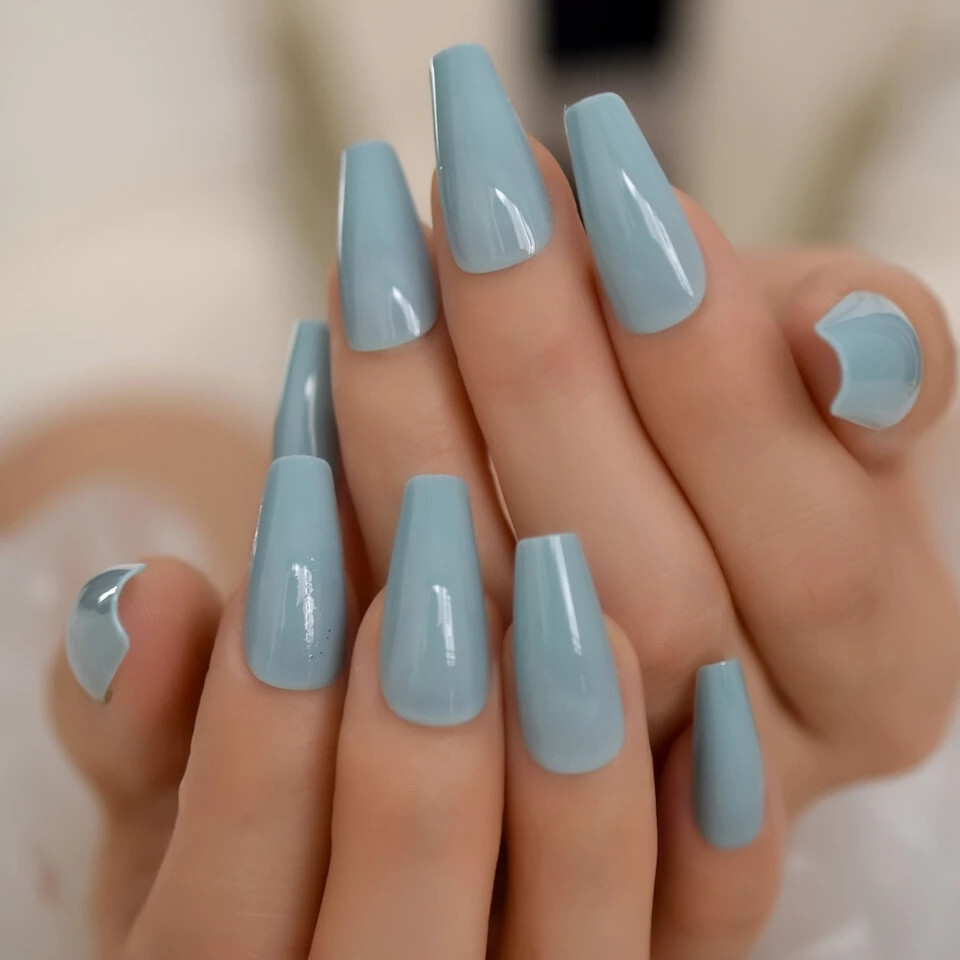 24 Press on nails kit w glue Long coffin glossy light blue denim