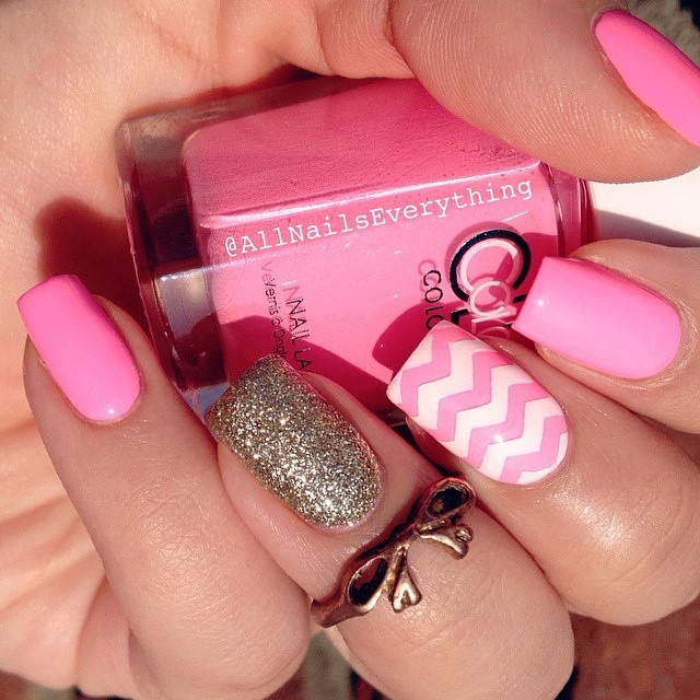 Zig zag tape for nail art, chevron stickers for nails, nail vinyls