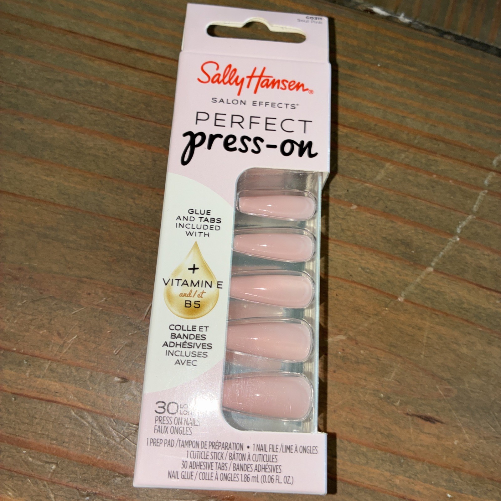 New Sally Hansen Salon Effects Perfect Press-on Nails Soul Pink Glue & Tabs