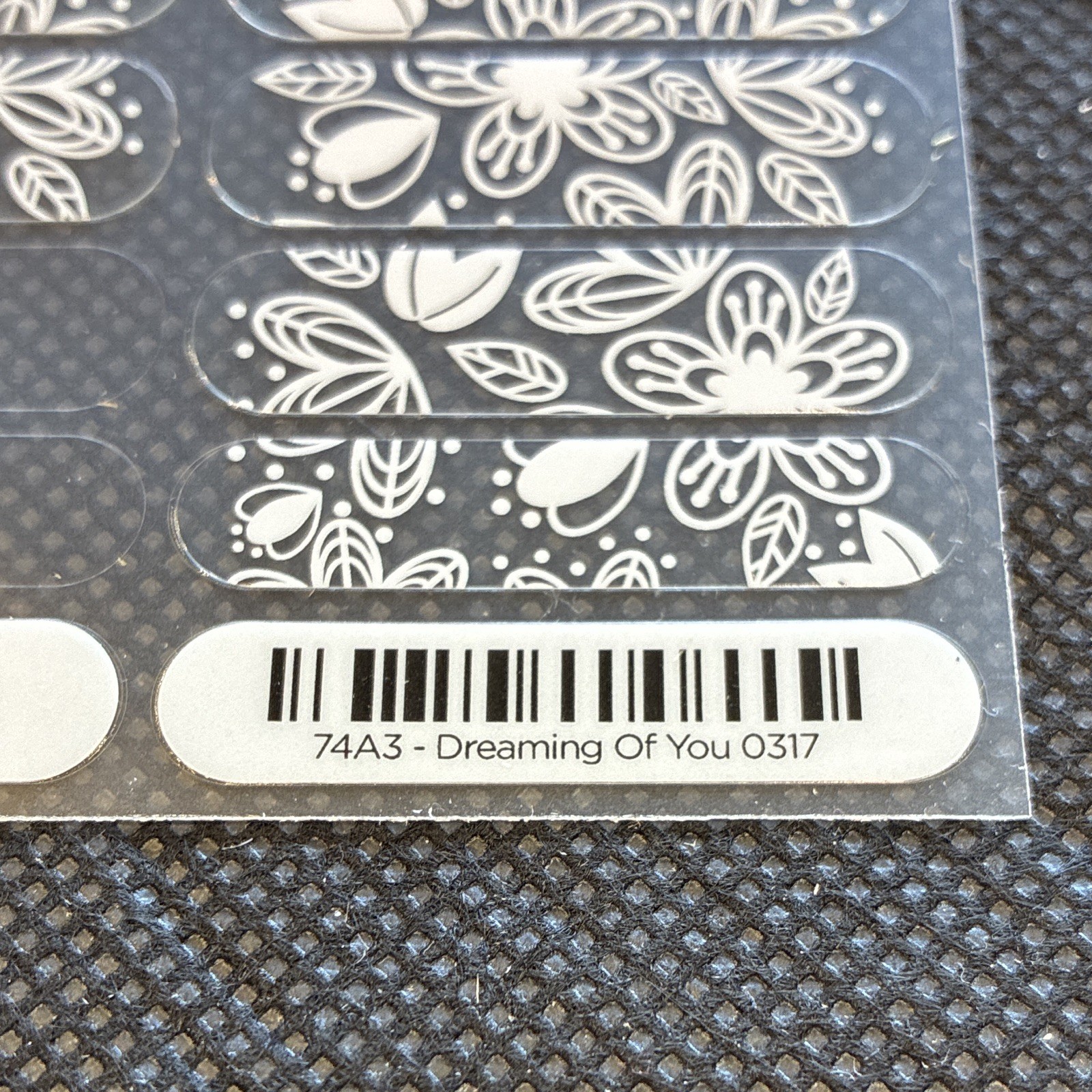 Jamberry Nail Strips 93B1 74A3 LC07 Self-Adhesive Marble WhiteFloral Partial Lot