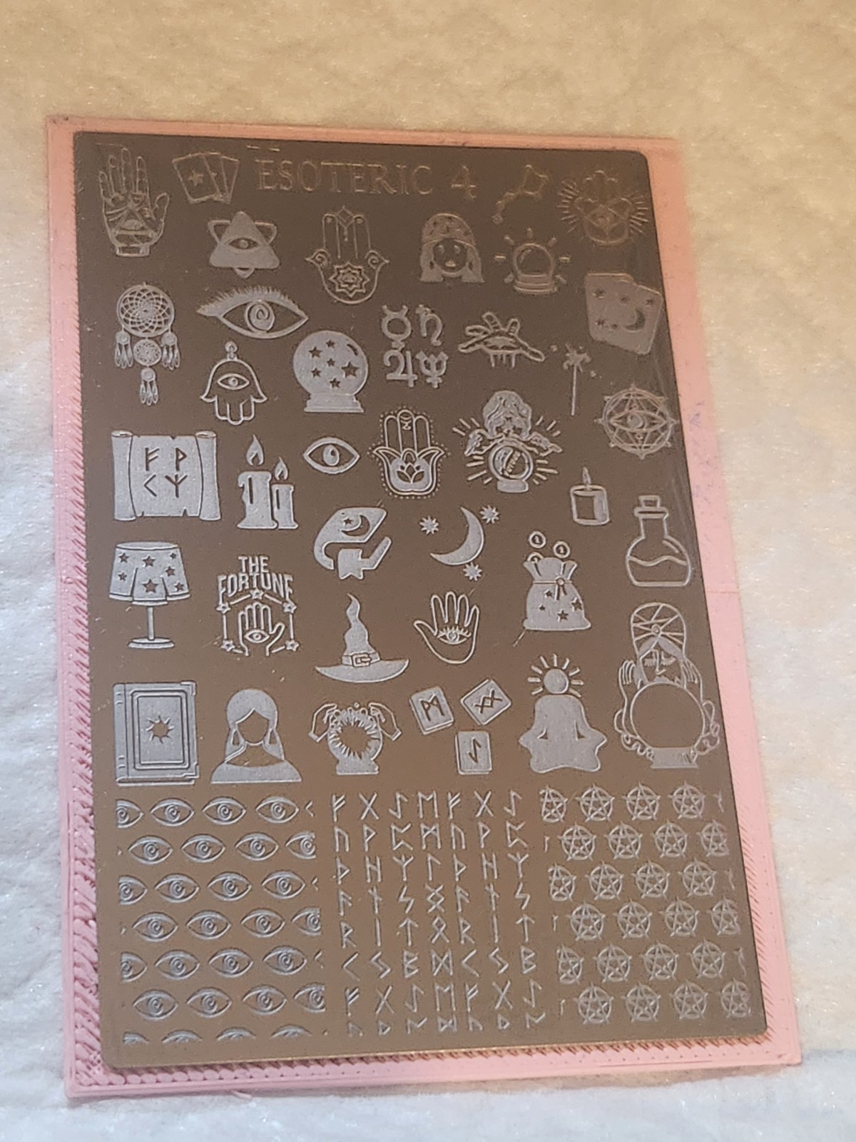 Mundo de Unas Esoteric (4) Nail Stamping Plate