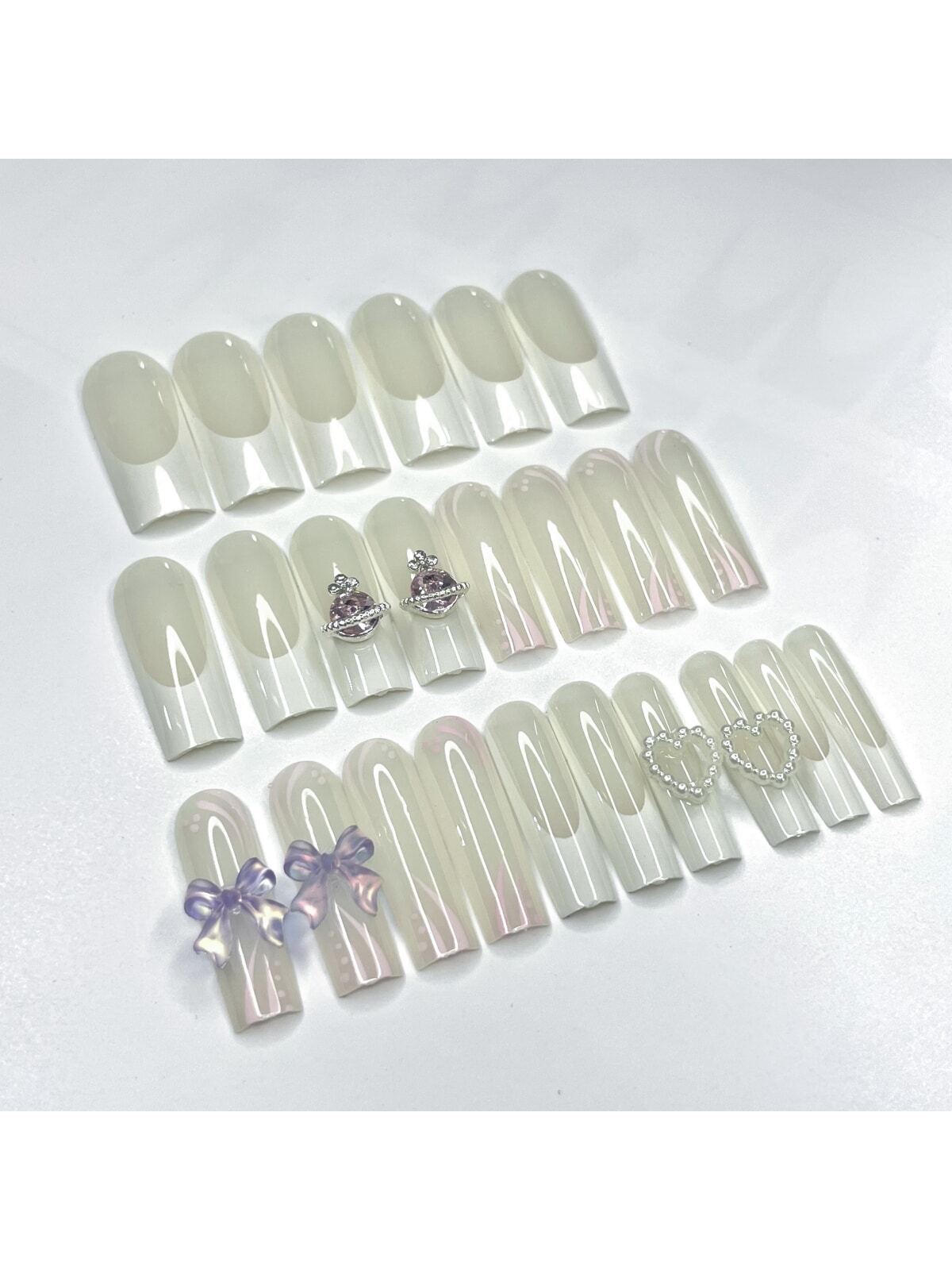 24pcs Long Rectangle & Heart Shaped 3d Decorative Nail Art False Nails Press On