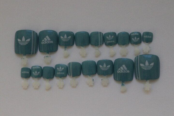 ADIDAS old school track suit inspired- press on Toe nail set-Set of 18