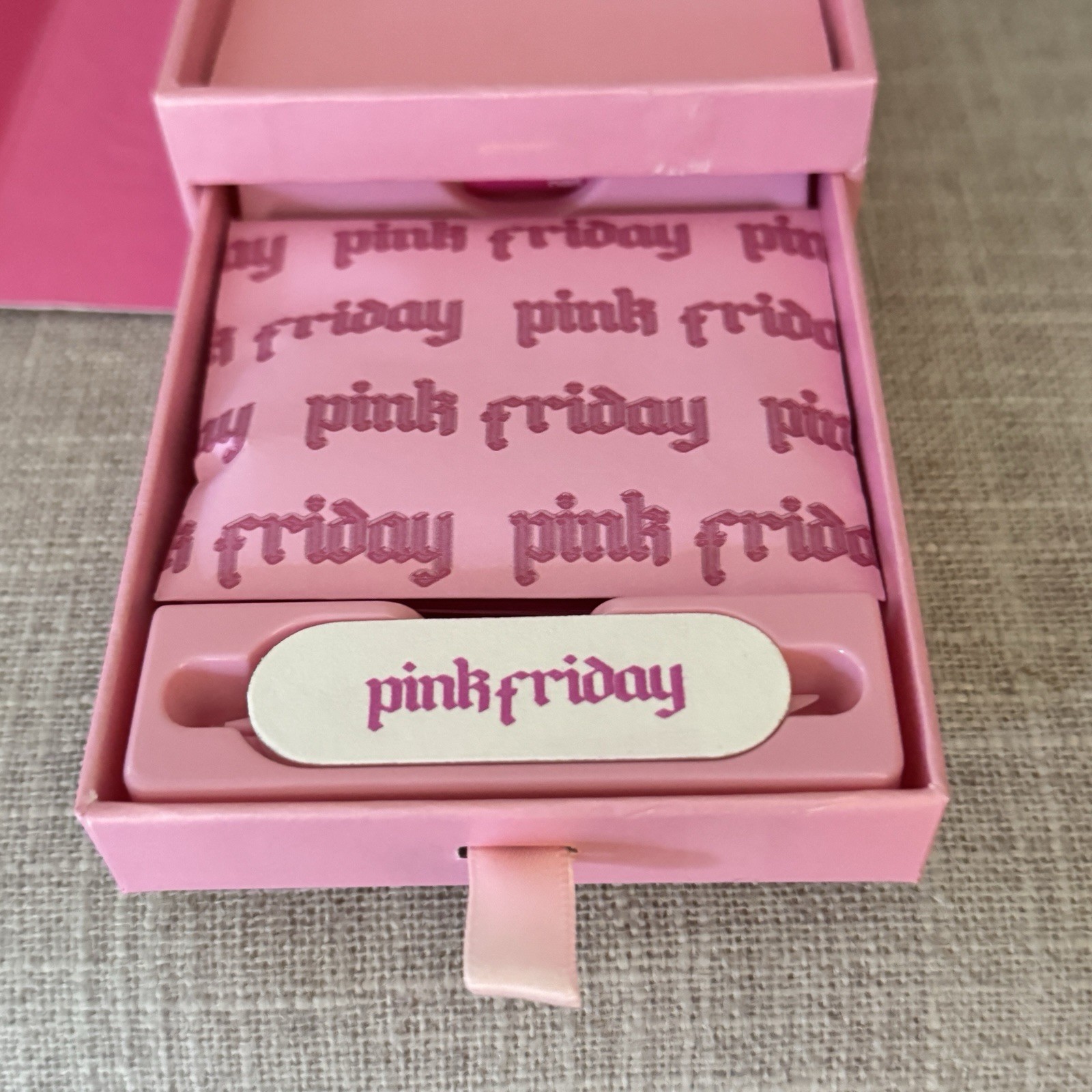 pink friday nails nicki minaj press-on Starship Chromes in Coffin – Moonlight Sm