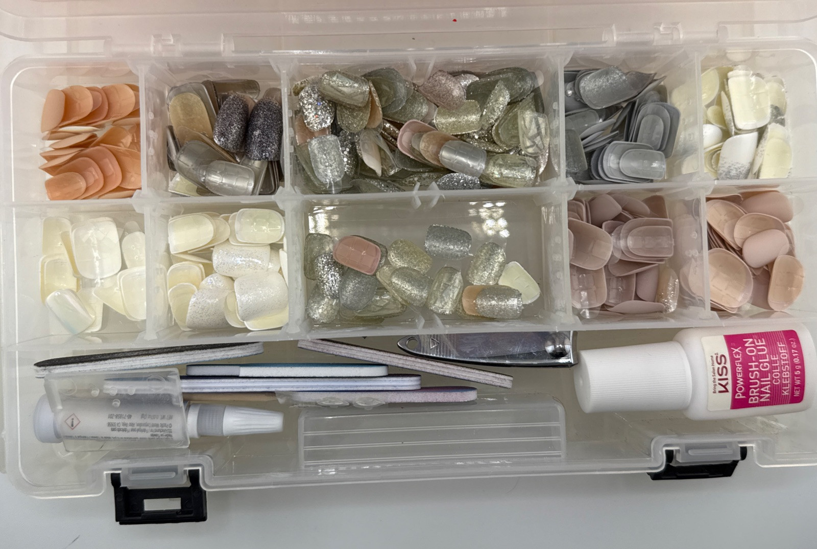 Huge Lot of Mixed Press On Nails w/ Glue, Stickers, & Stalwart 4 Draw Tool Box