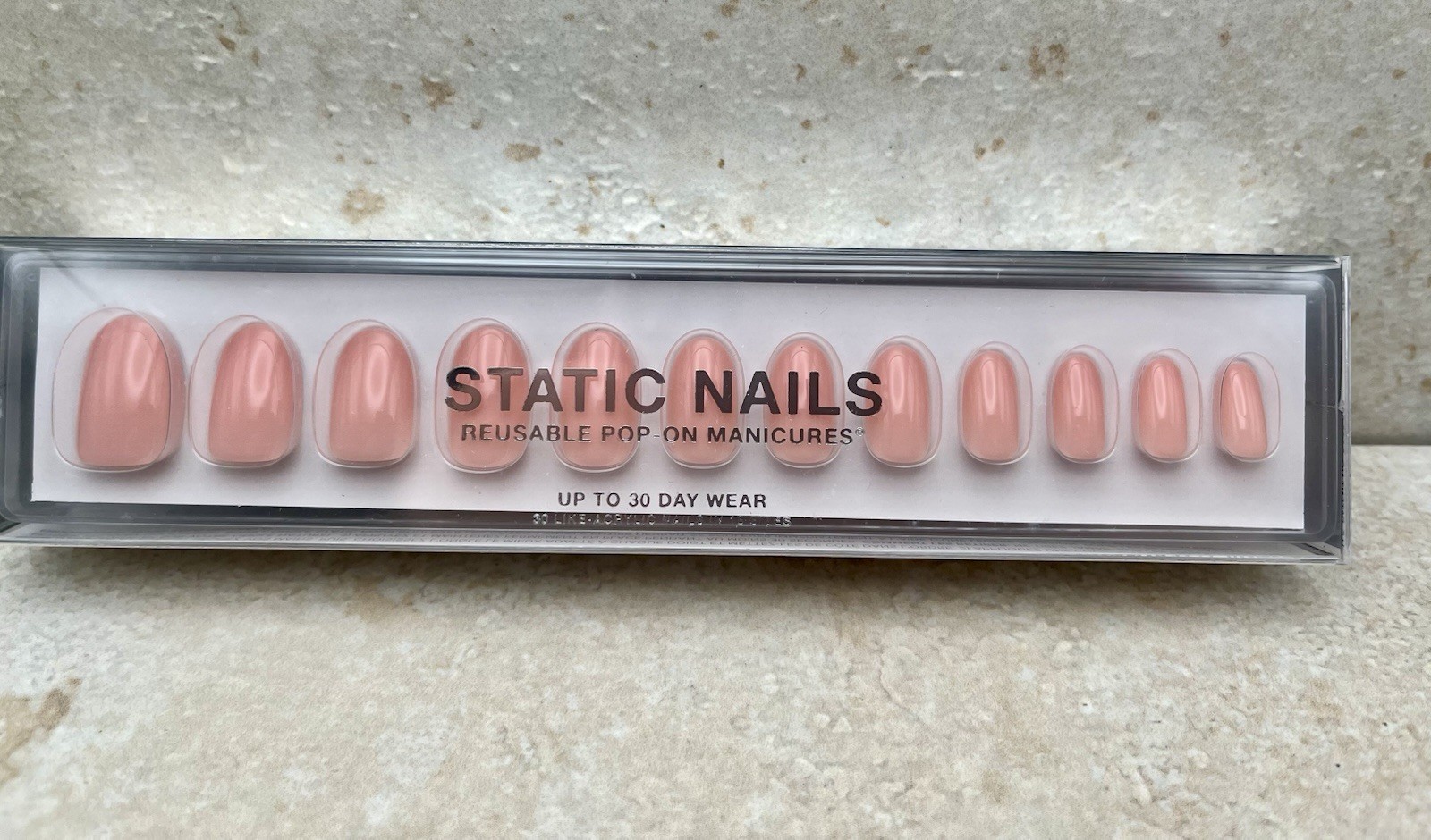 Static Nails Month 2/3: Reusable Pop-On Manicures in Jet Setter Round NIB