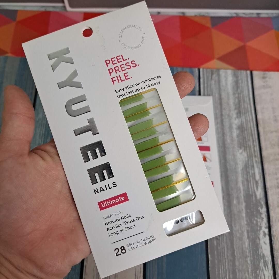 (2) Kyutee Nails Peel Press Instant Gel Polish Manicure ~That Chick~ Olive Green