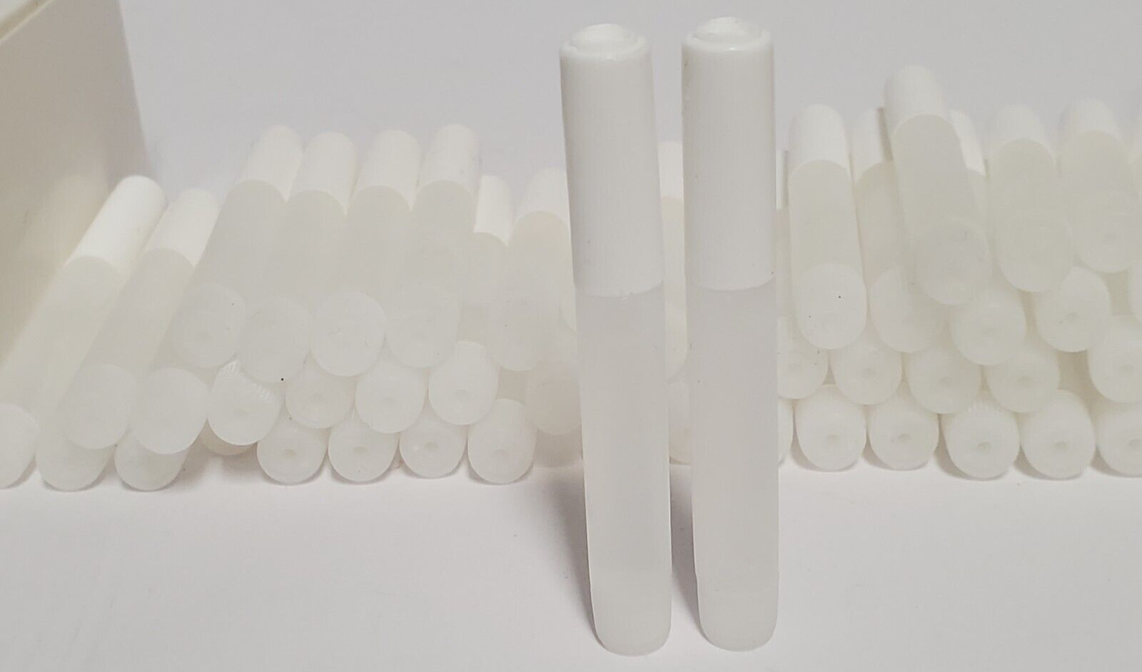 HIGH QUALITY SUPER STRONG ADHESIVE NAIL GLUE LOT OF 50PCS KK51393586