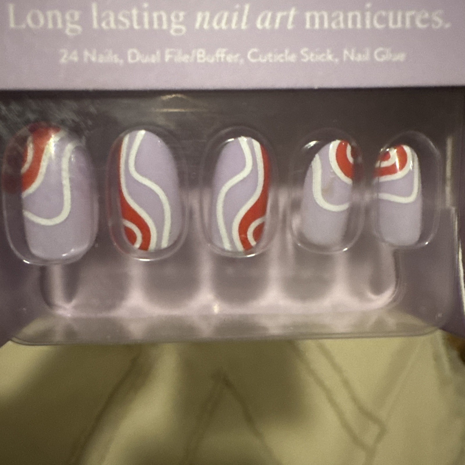 chillhouse press on nails. Chill Tips. Roses. Lilac And Red Valentine Nails.