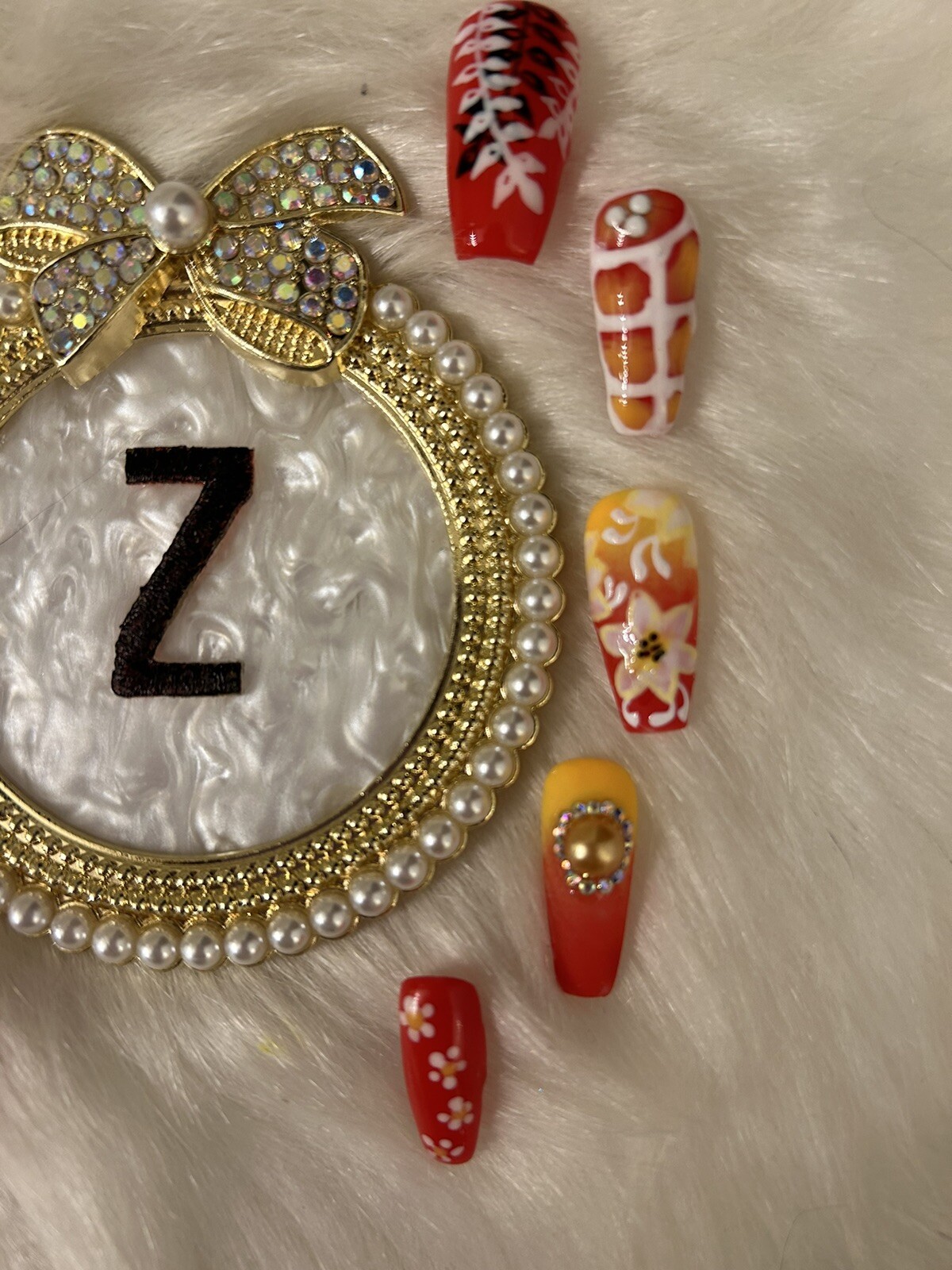 Z NAILZ! Gorgeous Set of Eclectic Designed Med. Ballerina (Red) Press On Nails