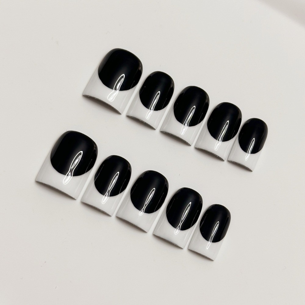 10pcs Black White French Press on Nails Short Square Fake Nail Art Tips
