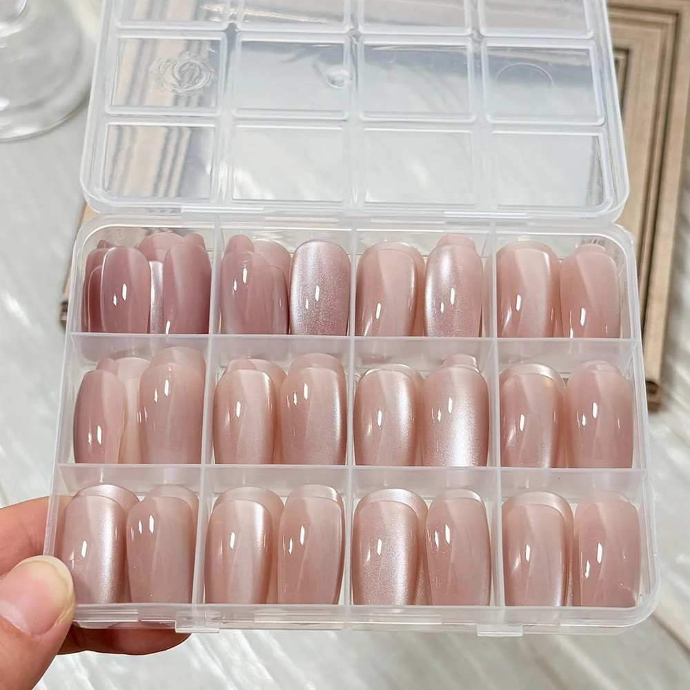Glossy Short Round Press On Nails 144Pcs Nude Pink Cat Eye Detachable Fake Nails