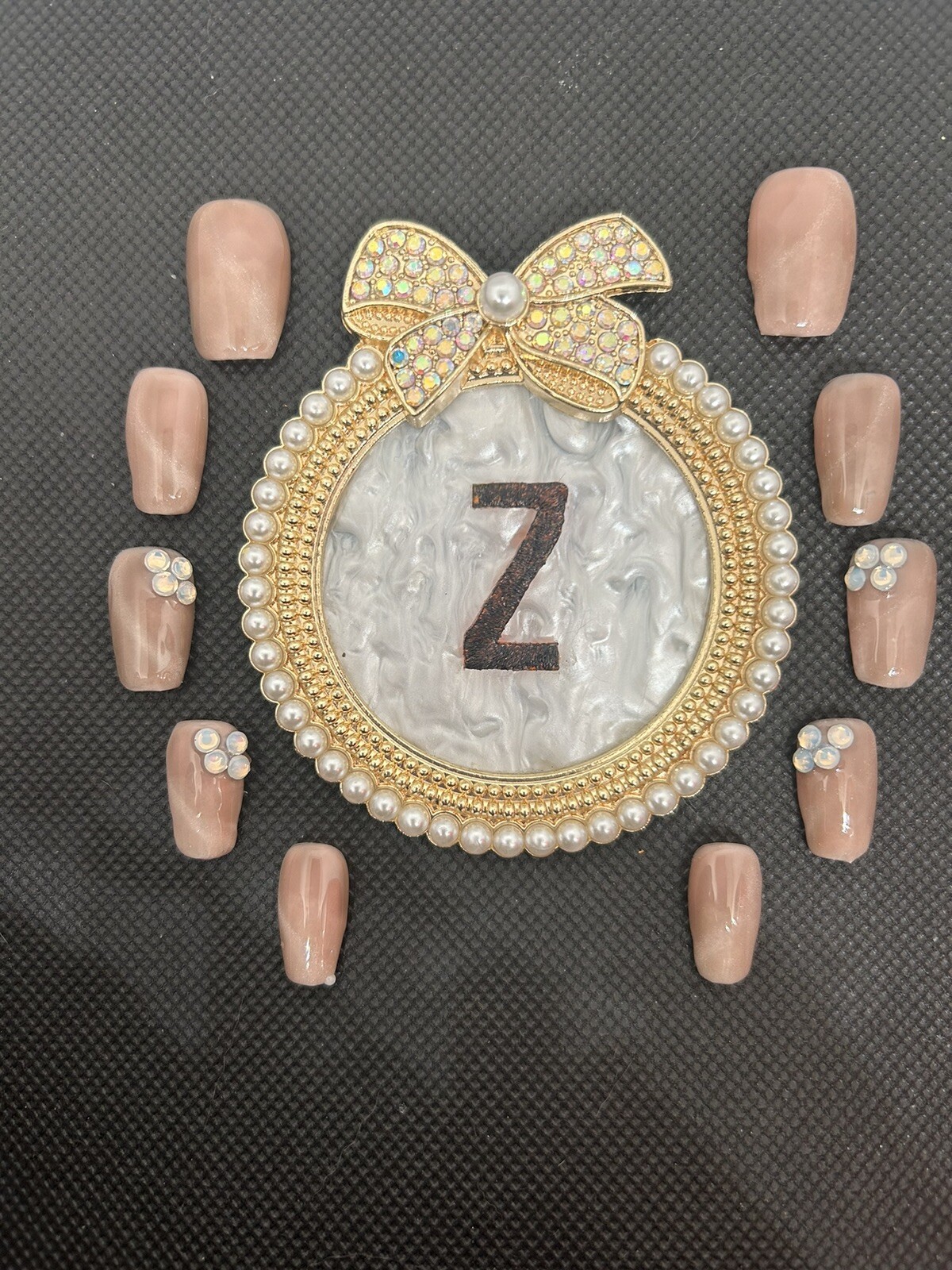 Z NAILZ! Gorgeous Handmade Silver Cat Eye On Milky Beige W/Stones Press On Nails