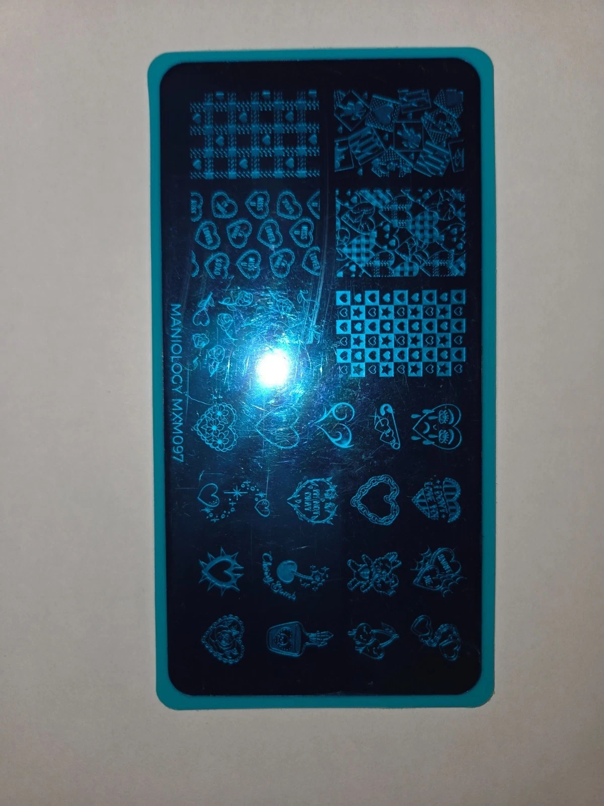 NEW Maniology MXM097 MXM098 Hearts and Chains Nail Stamping Plates