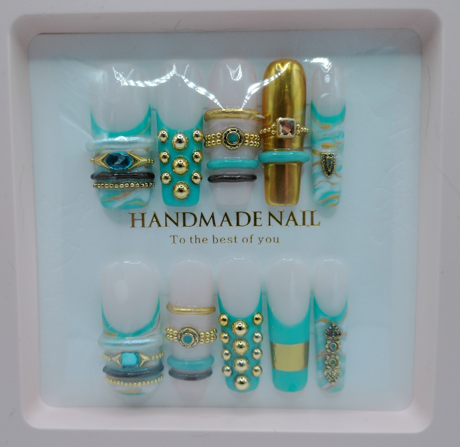 Medium Square Bangle White and Turquoise Square Press-on Nails – Medium Size