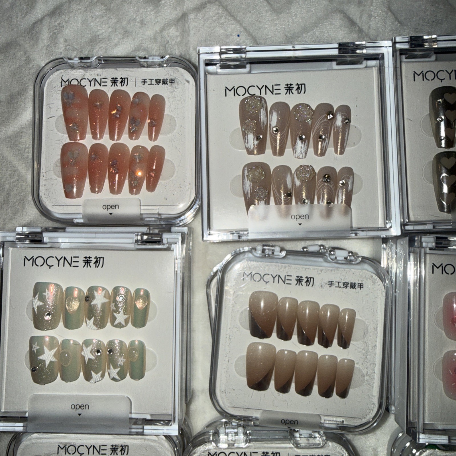 MOCYNE Press Glue On Acrylic Nails 10 Designs 24 Pieces Per Box Elegant Fashion
