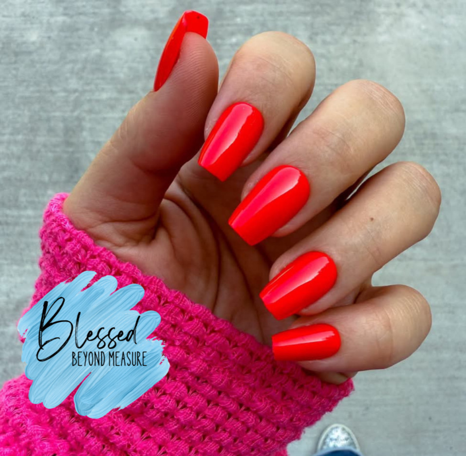 Red Aspen Press On Nails~STAR POWER, RIPLEY~ Red~Medium ~Coffin