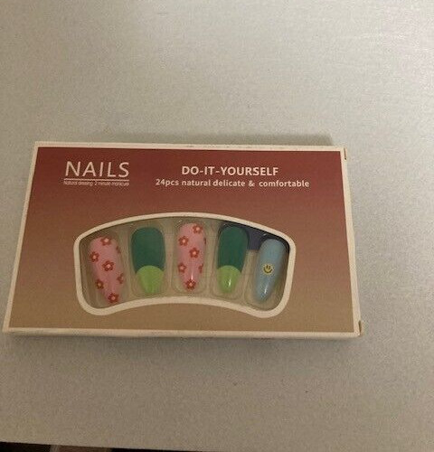 Press On Nails – Do It Yourself – Green, Pink Flowers & Blue Smily Face –