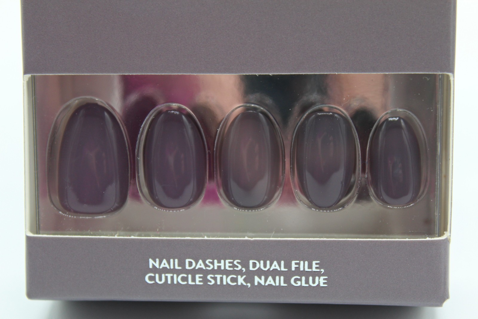 Red Aspen Short Almond Gray Press-On False Nails- New in box